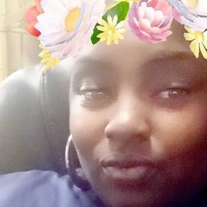 Meet your Posher, Kiki